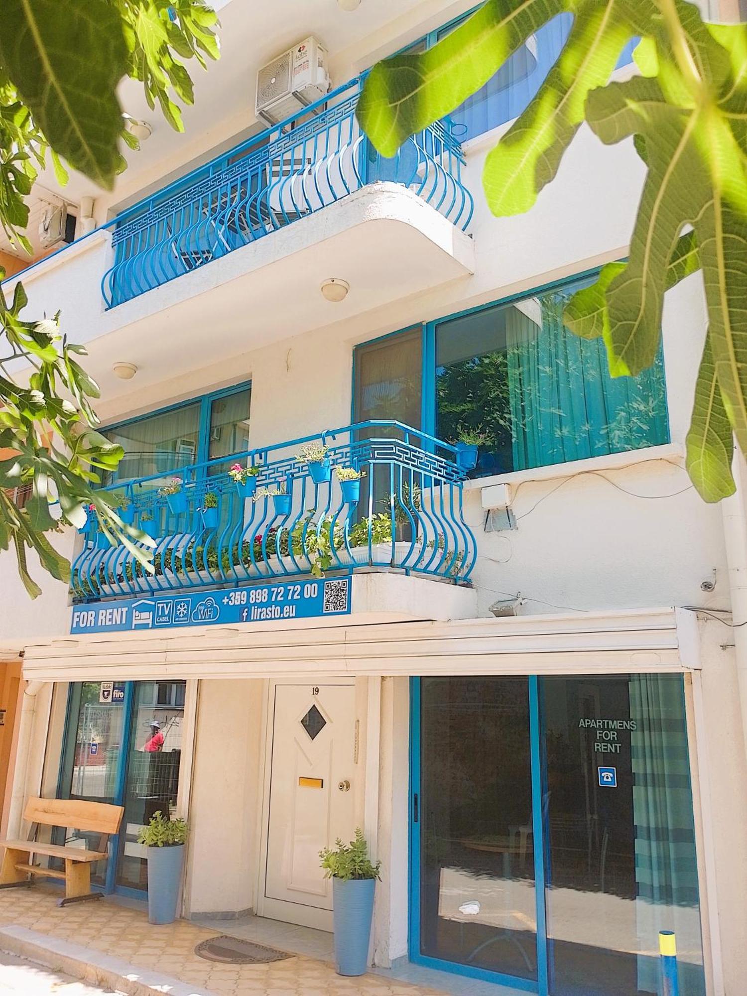 פומורי Lira Sto Apartments מראה חיצוני תמונה