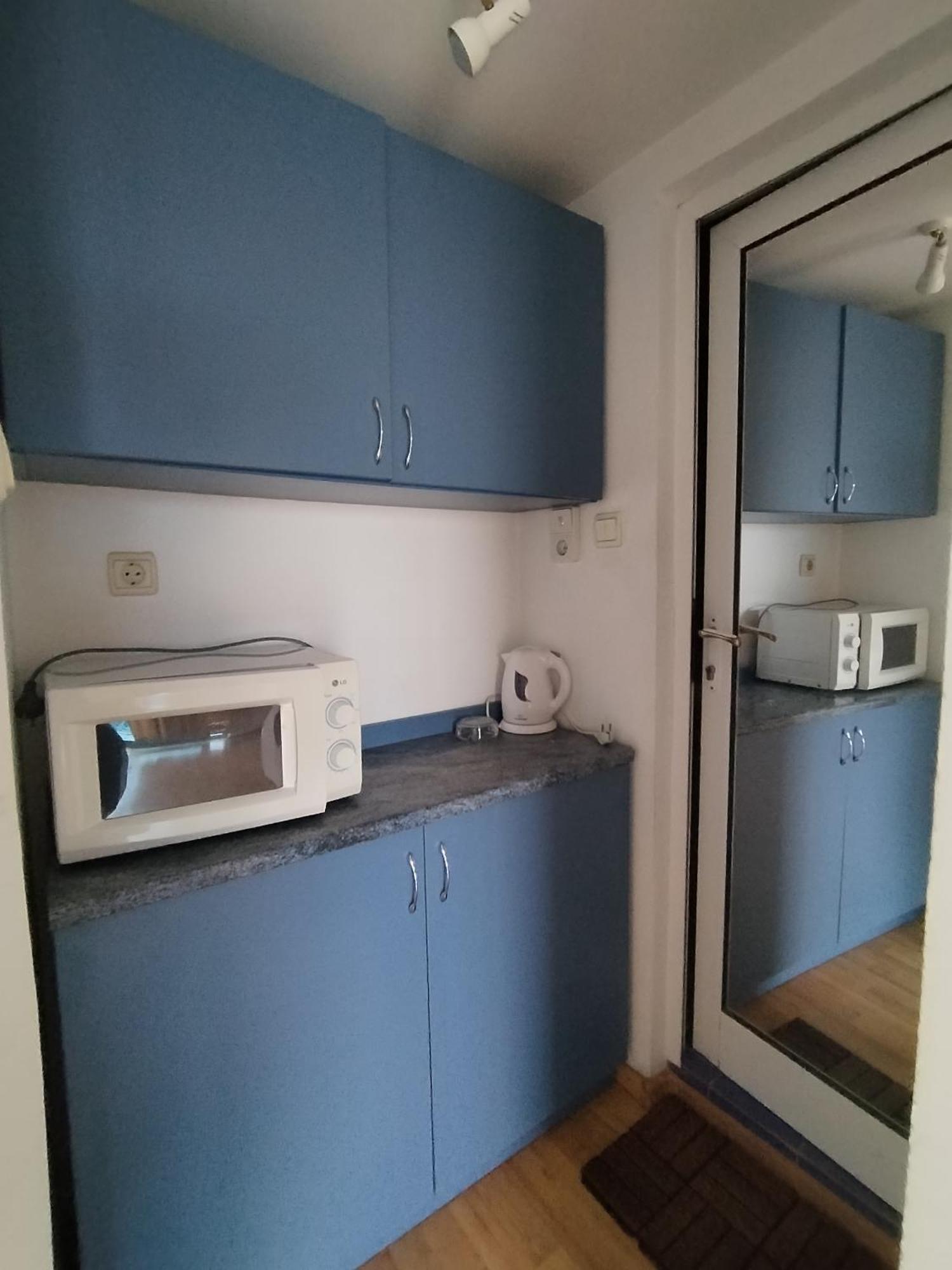 פומורי Lira Sto Apartments מראה חיצוני תמונה