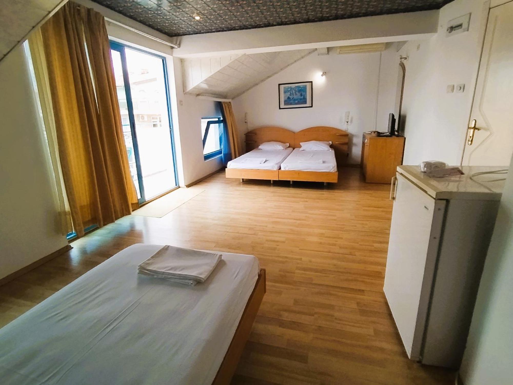 פומורי Lira Sto Apartments מראה חיצוני תמונה