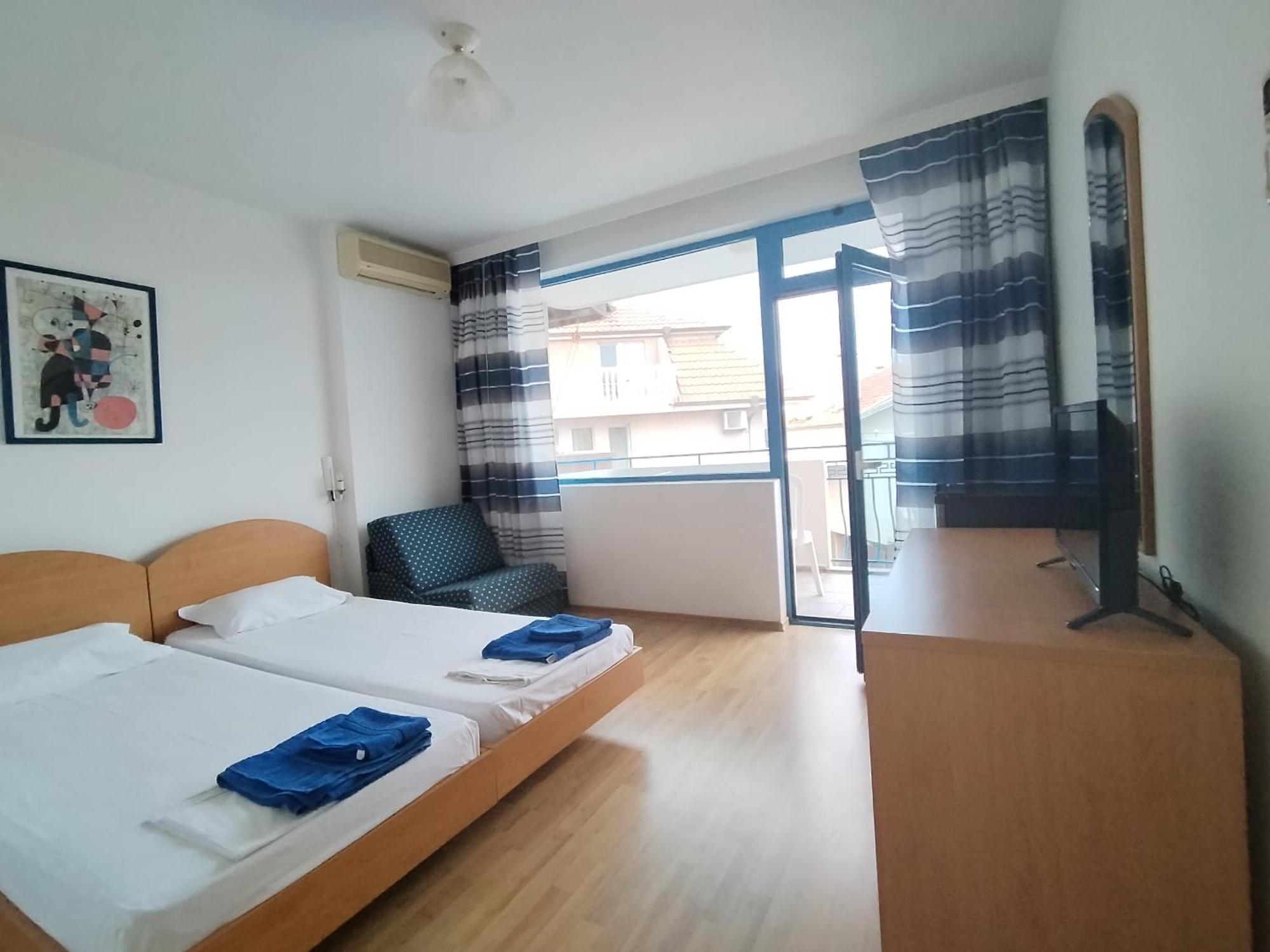 פומורי Lira Sto Apartments מראה חיצוני תמונה