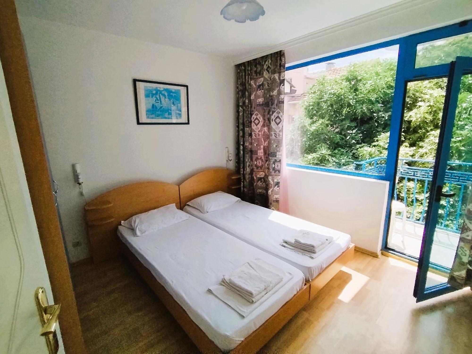 פומורי Lira Sto Apartments מראה חיצוני תמונה