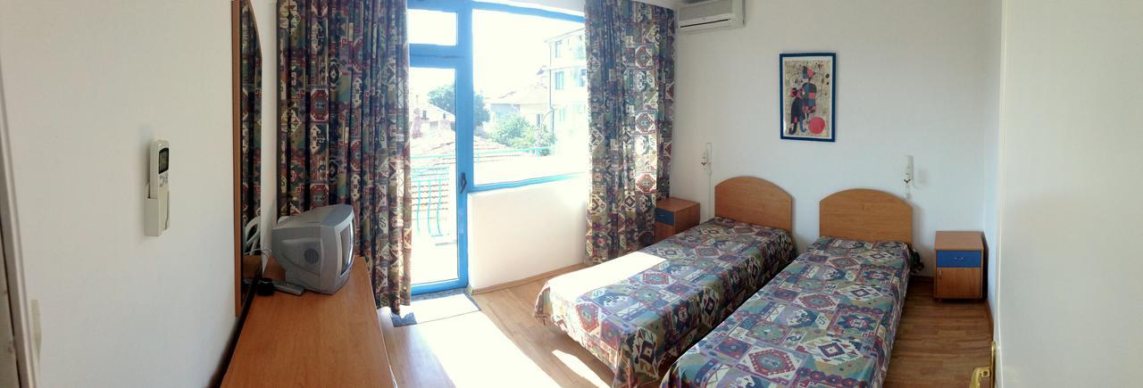 פומורי Lira Sto Apartments מראה חיצוני תמונה